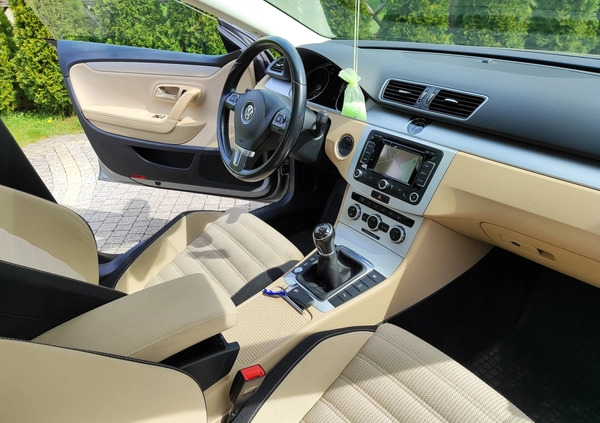 Volkswagen CC cena 51999 przebieg: 133000, rok produkcji 2015 z Myszków małe 79